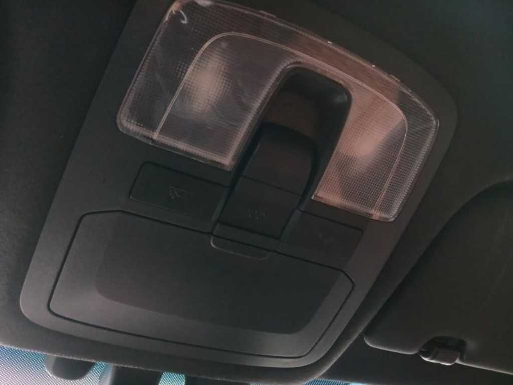 Ssangyong Tivoli 2019 Blanco - Importación desde Corea - HF Imports Iquique - Foto 16