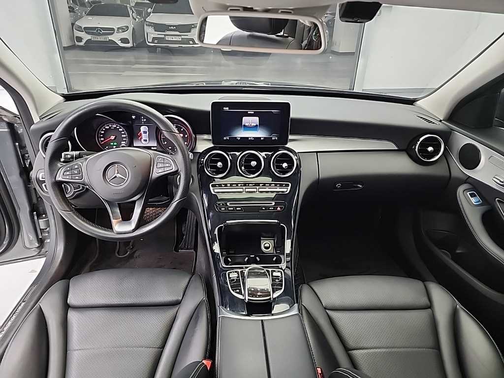 Mercedes Benz C Class - Vista 7