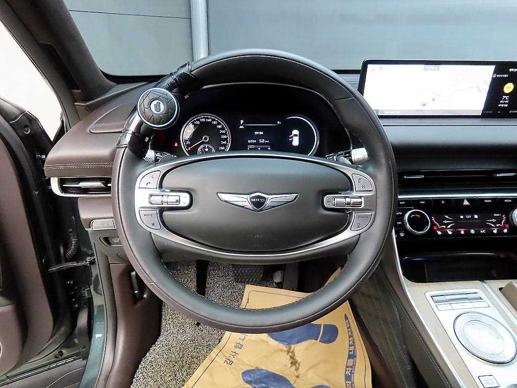 Genesis GV80 - Vista 9