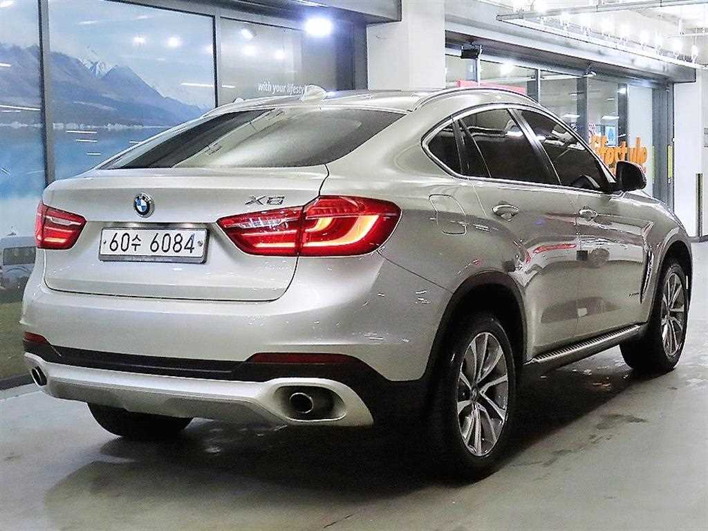 BMW X6 - Vista 4