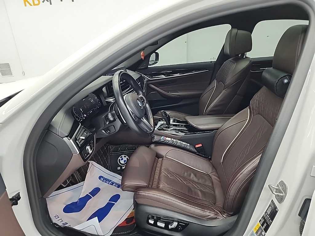 BMW 5 Series - Vista 11