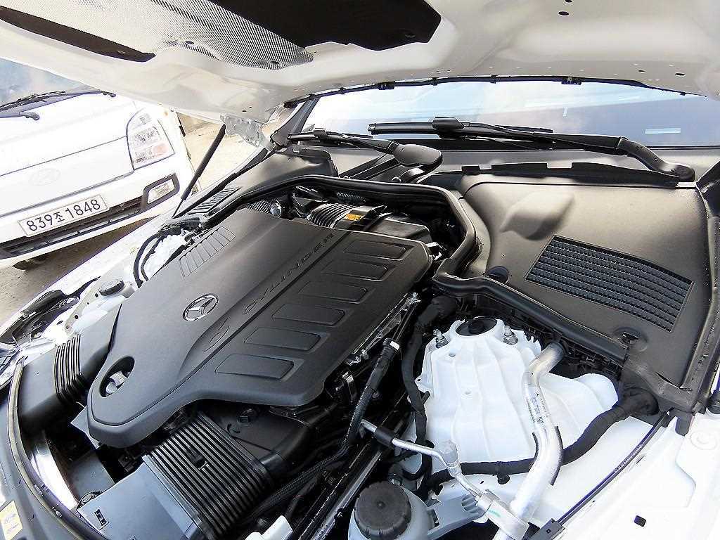 Mercedes Benz CLE Class 2025 Blanco - Importación desde Corea - HF Imports Iquique - Foto 19