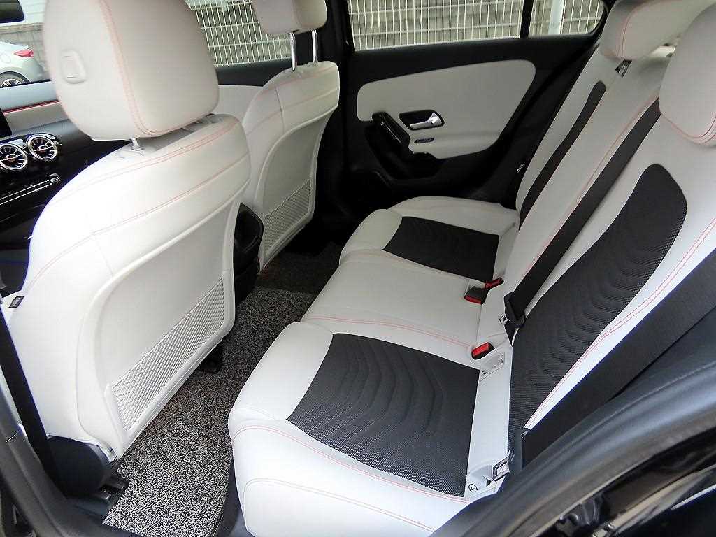 Mercedes Benz A Class - Vista 6