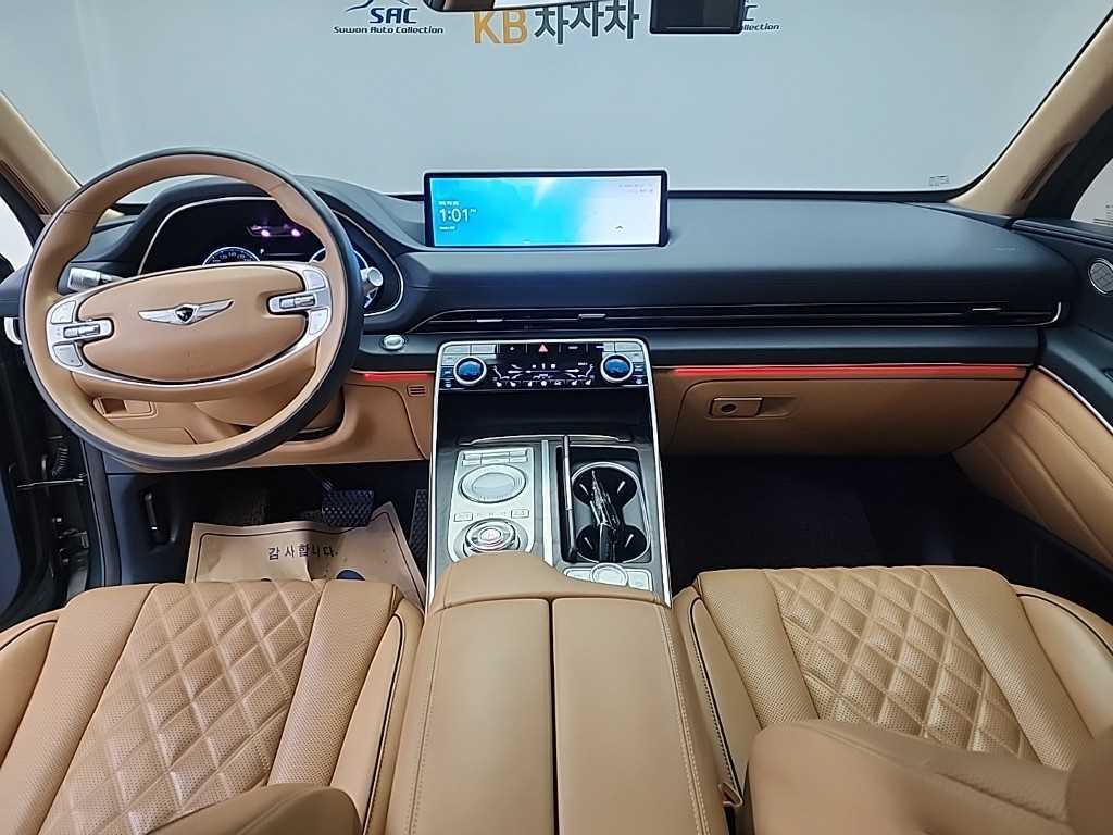 Genesis GV80 - Vista 7