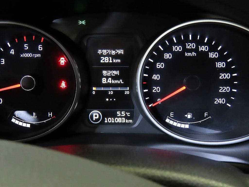 KIA Sportage - Vista 9