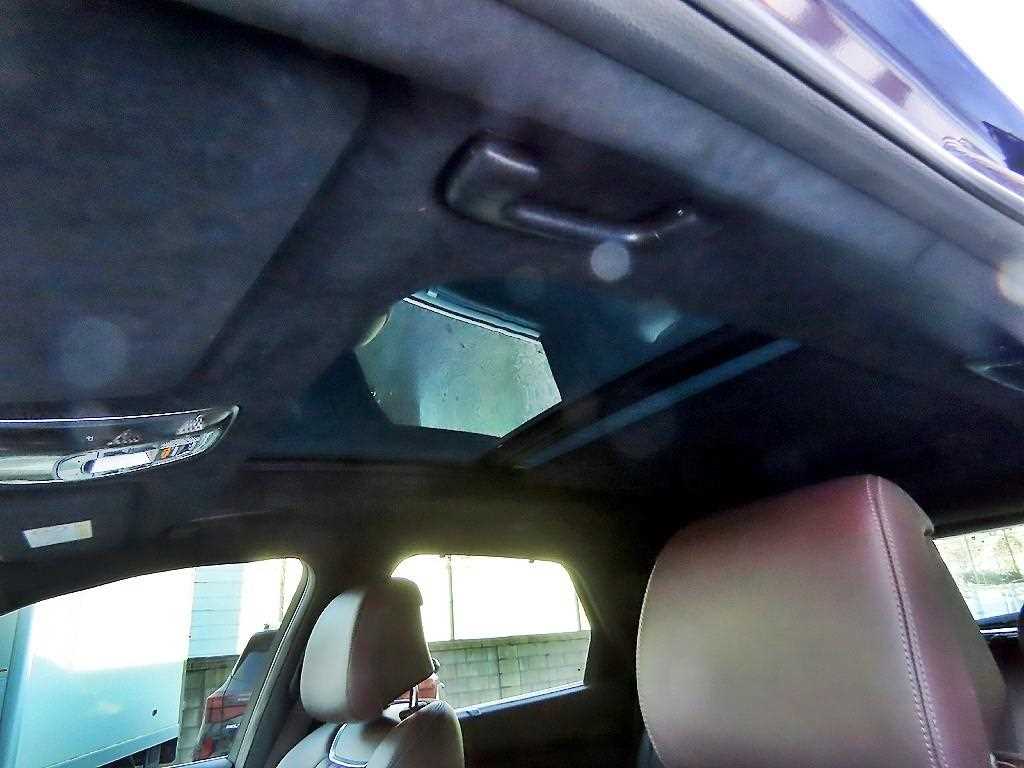 Genesis GV70 2021 Rojo - Importación desde Corea - HF Imports Iquique - Foto 15