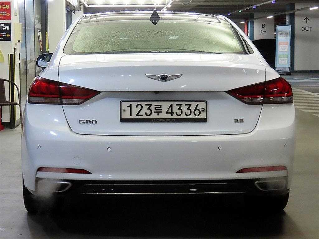 Genesis G80 - Vista 5