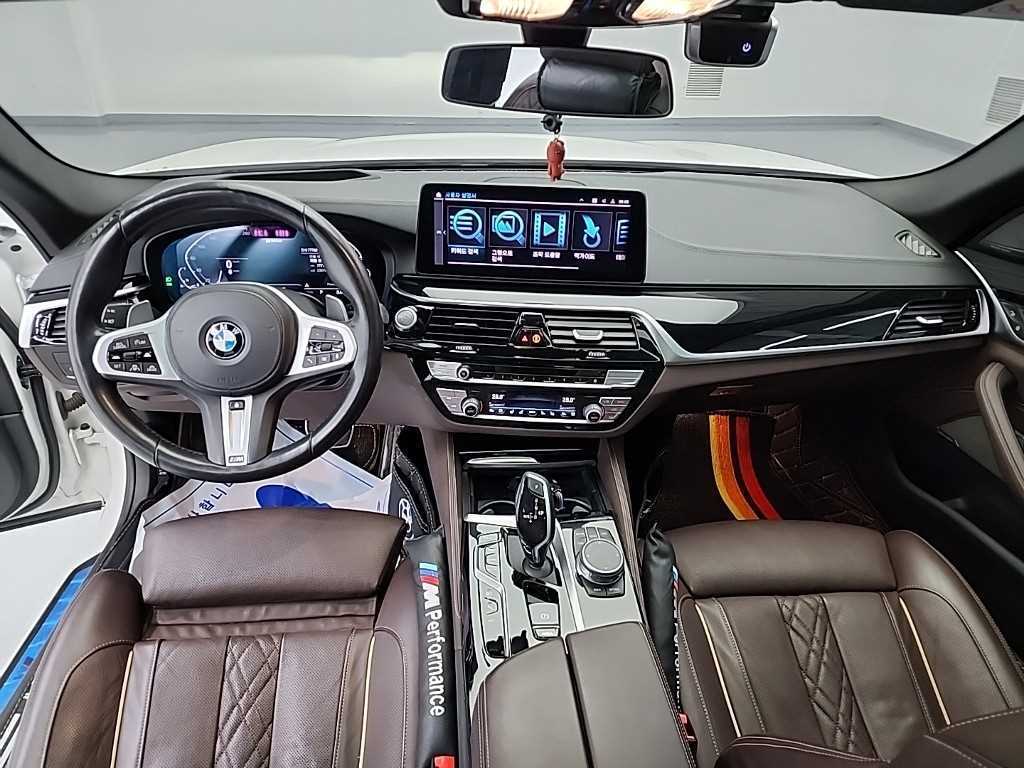 BMW 5 Series - Vista 7
