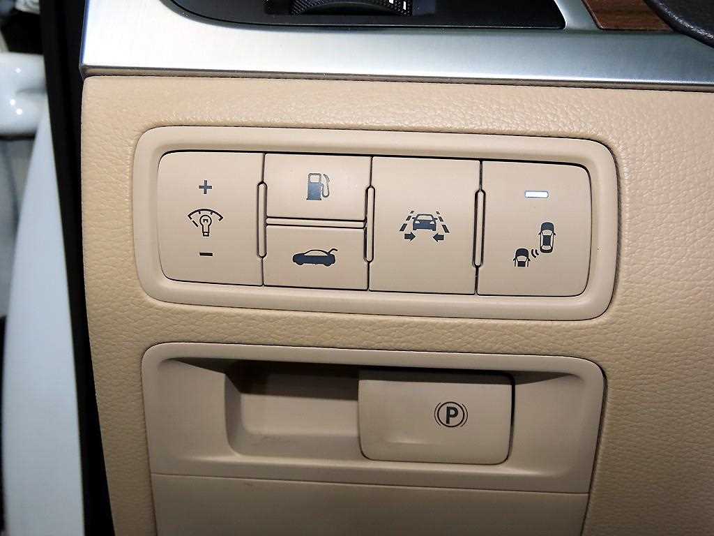 Genesis G80 2017 Blanco - Importación desde Corea - HF Imports Iquique - Foto 14