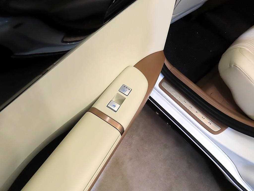 HYUNDAI Grandeur 2023 Blanco - Importación desde Corea - HF Imports Iquique - Foto 16