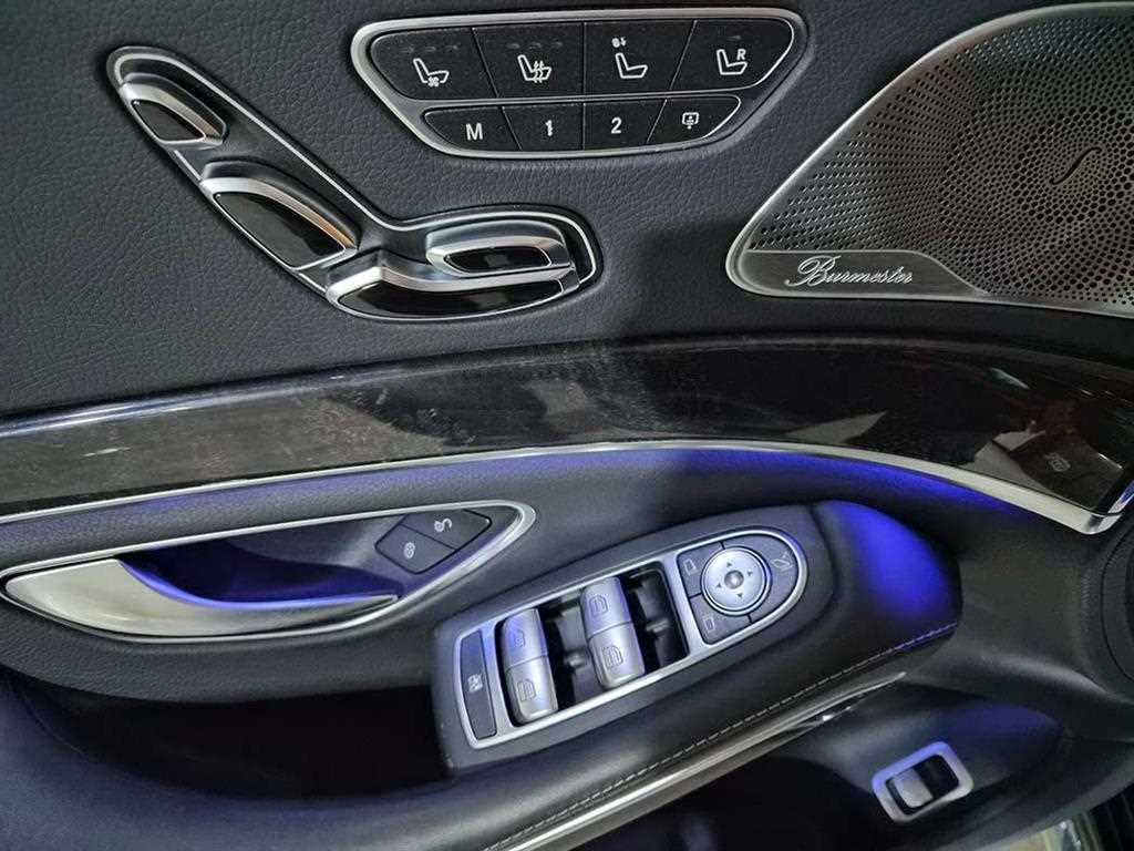 Mercedes Benz S Class - Vista 11
