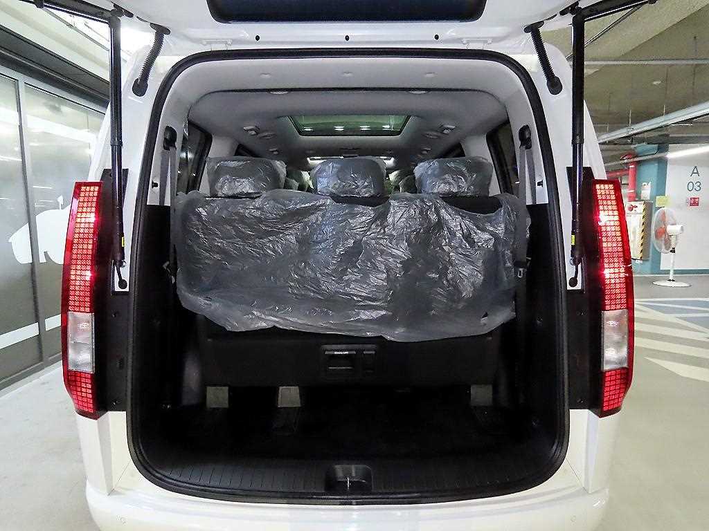 HYUNDAI Staria 2025 Blanco - Importación desde Corea - HF Imports Iquique - Foto 17