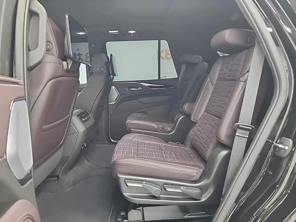 Cadillac Escalade - Vista 12