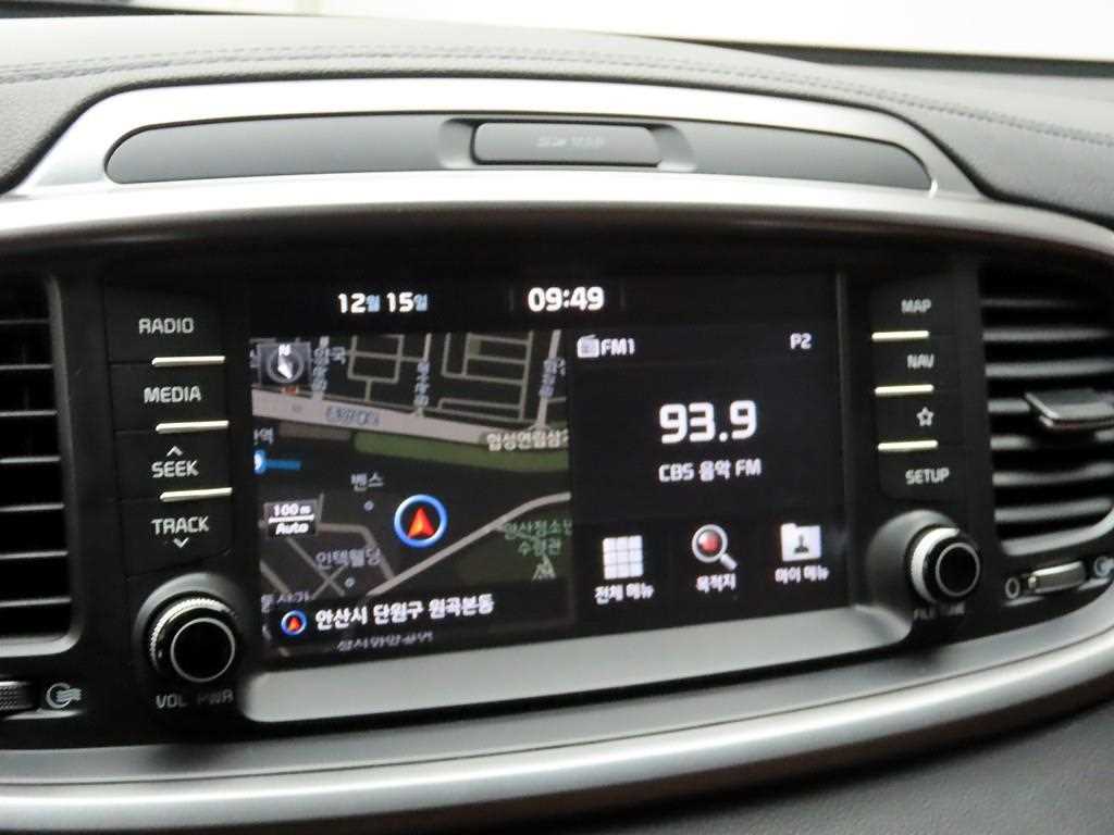 KIA Sorento - Vista 9