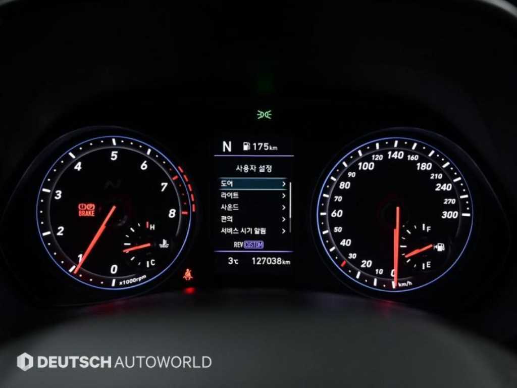 HYUNDAI Veloster - Vista 8