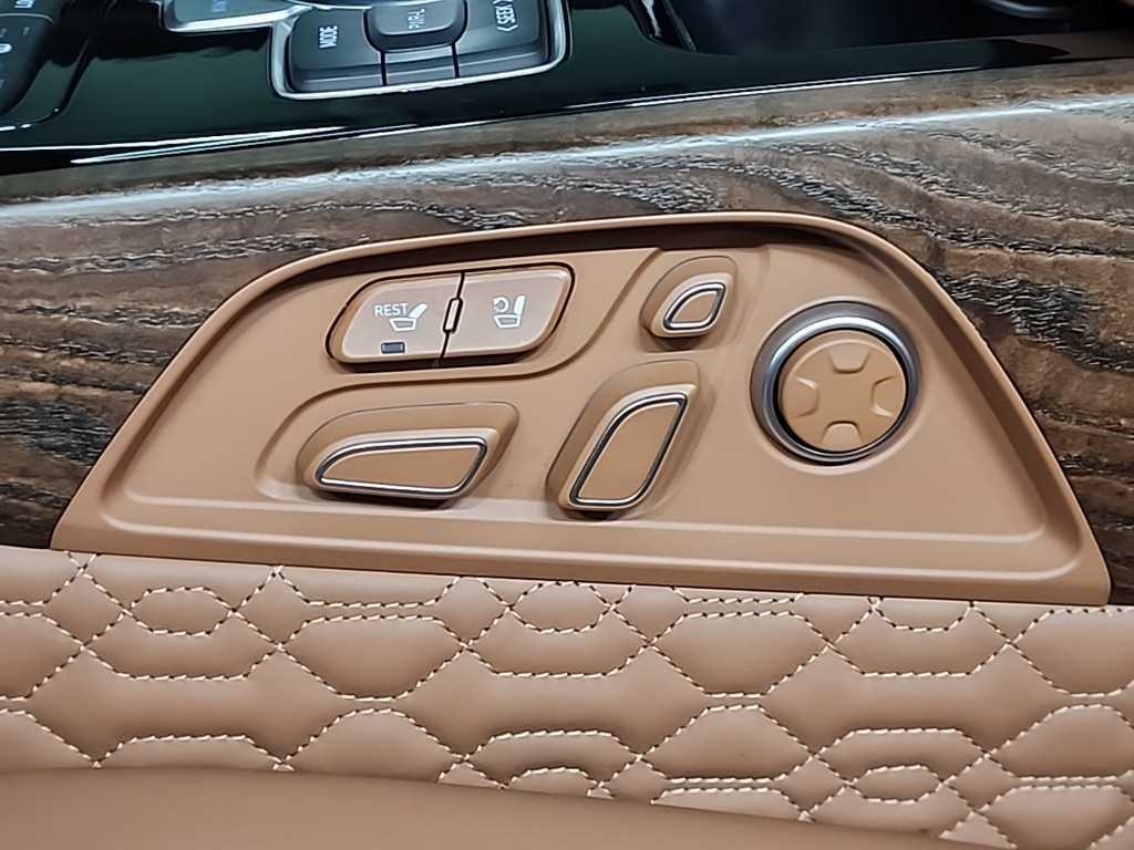 Genesis G90 2021 Negro - Importación desde Corea - HF Imports Iquique - Foto 15