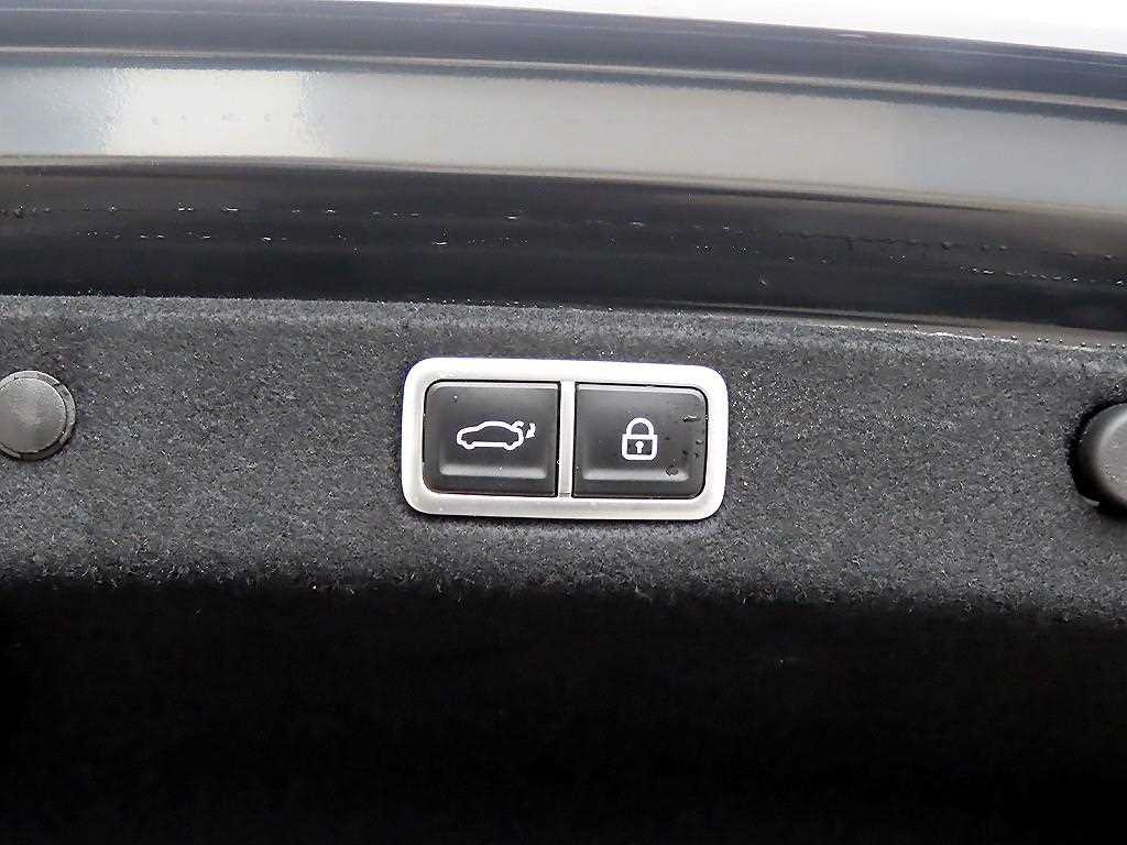 HYUNDAI Grandeur 2023 Negro - Importación desde Corea - HF Imports Iquique - Foto 16