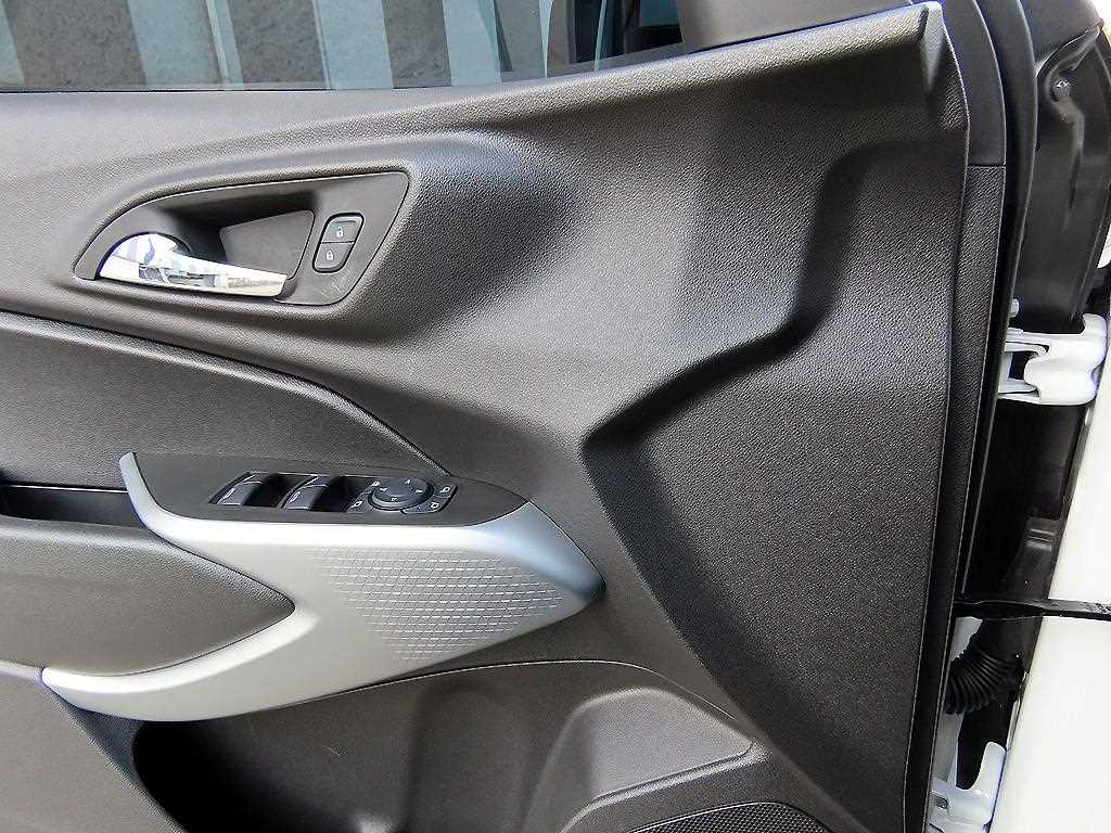 Chevrolet Trax - Vista 11