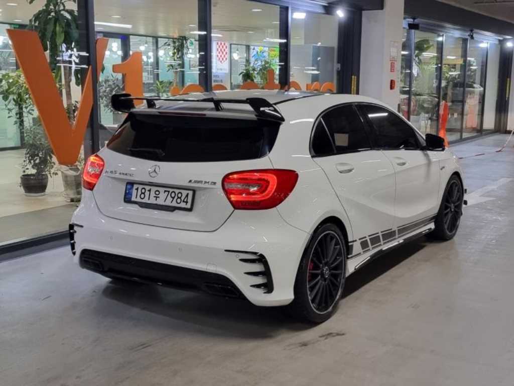 Mercedes Benz A Class - Vista 4