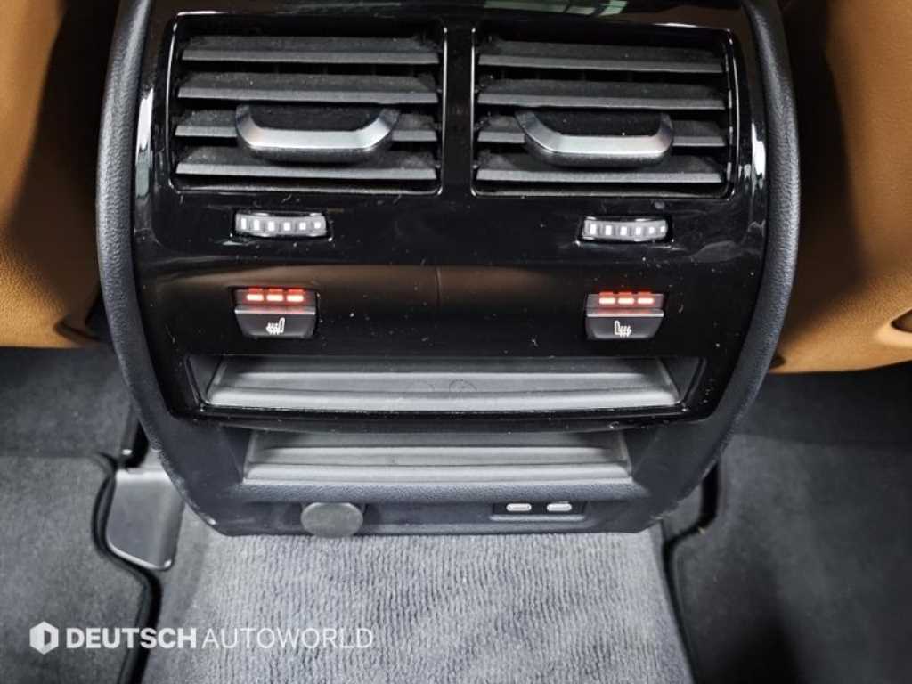 BMW 5 Series 2021 Negro - Importación desde Corea - HF Imports Iquique - Foto 16