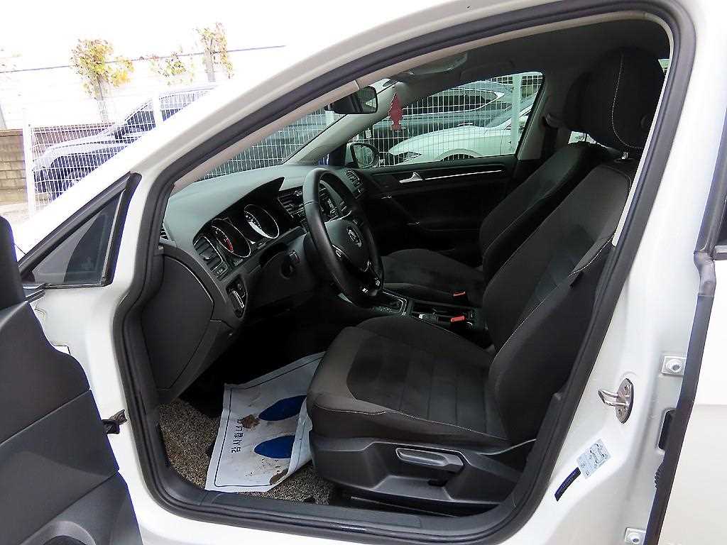 Volkswagen Golf - Vista 5