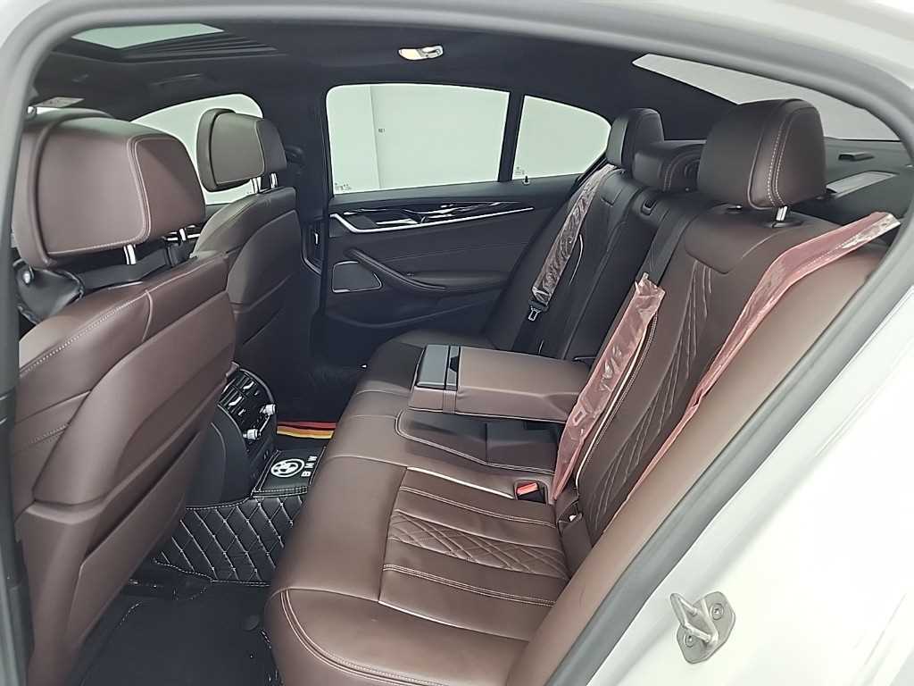 BMW 5 Series - Vista 12