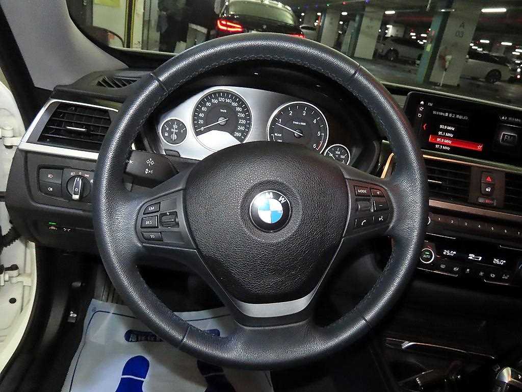 BMW Gran Turismo - Vista 8