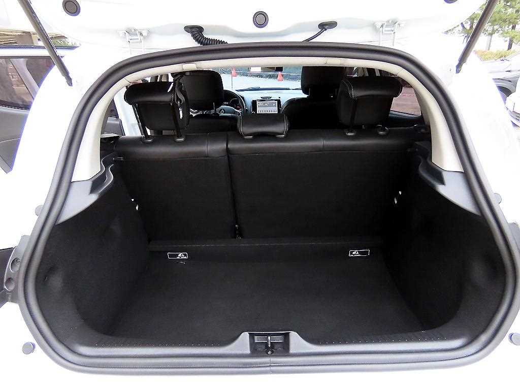 SAMSUNG Clio 2018 Blanco - Importación desde Corea - HF Imports Iquique - Foto 18