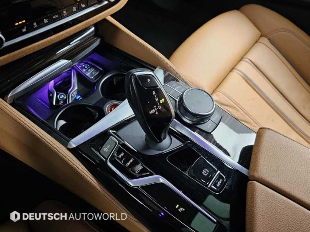 BMW 5 Series - Vista 9