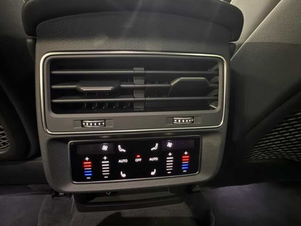 Audi Q8 2023 Blanco - Importación desde Corea - HF Imports Iquique - Foto 16