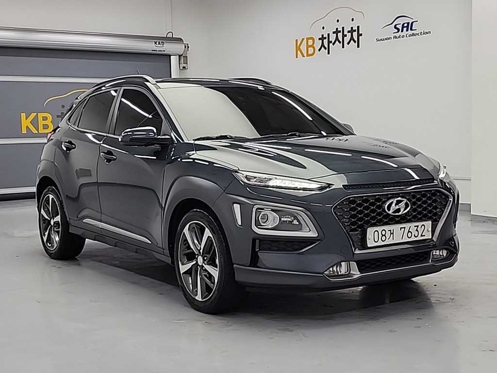 HYUNDAI Kona - Vista 4