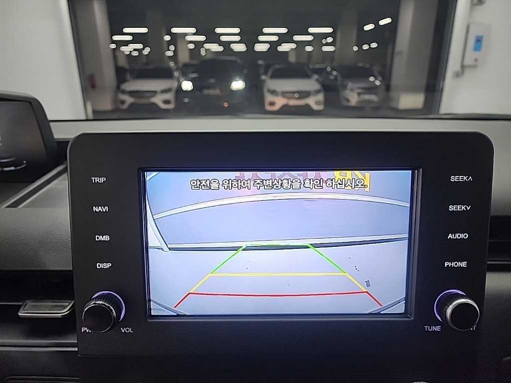 HYUNDAI Staria 2022 Blanco - Importación desde Corea - HF Imports Iquique - Foto 13