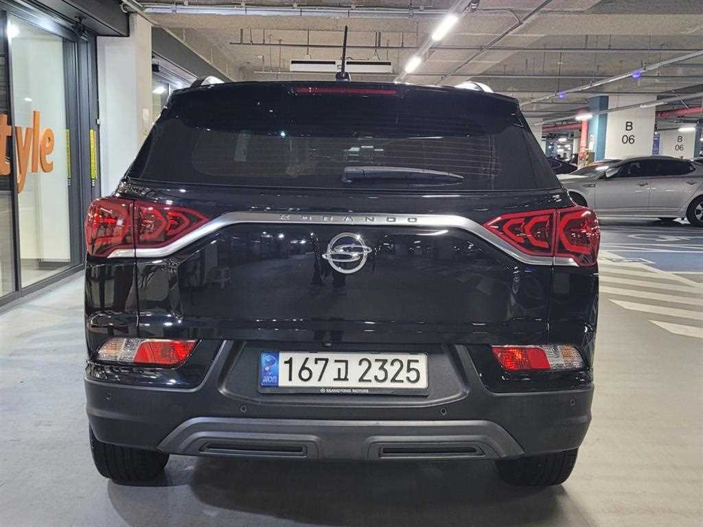 Ssangyong Korando - Vista 5
