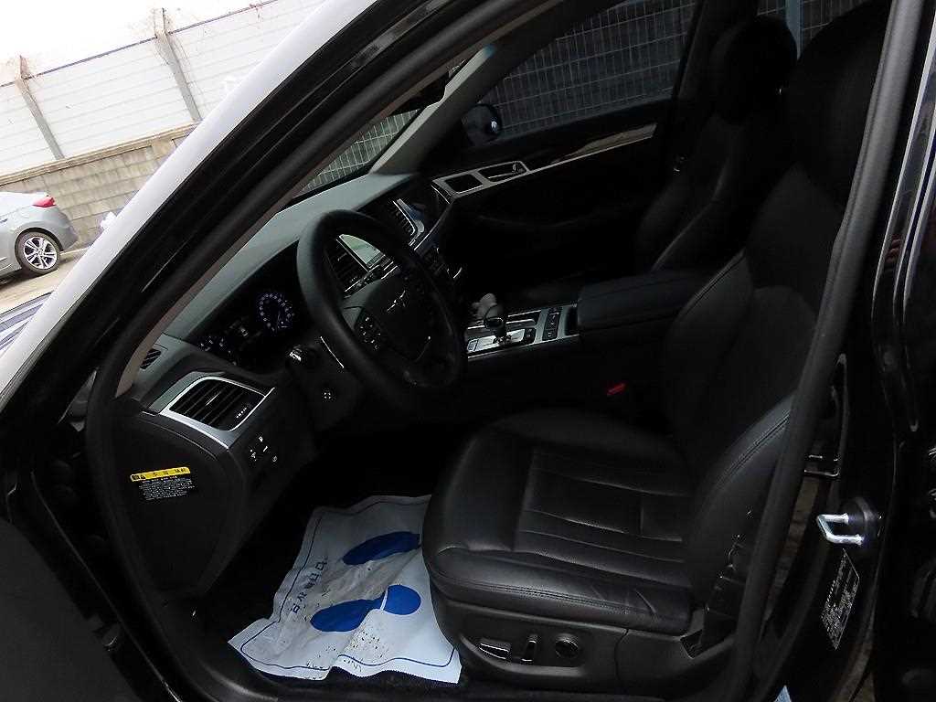 Genesis G80 - Vista 5