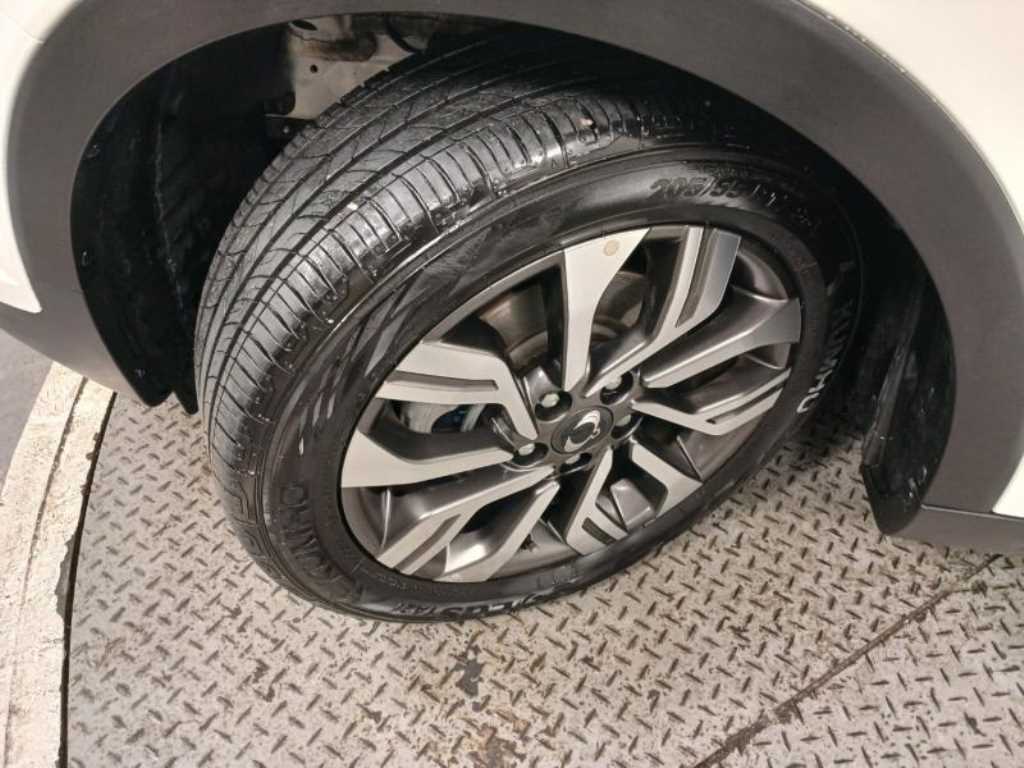 Ssangyong Tivoli 2019 Blanco - Importación desde Corea - HF Imports Iquique - Foto 20