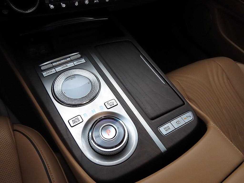 Genesis G80 - Vista 11