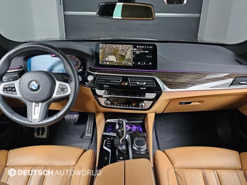 BMW 5 Series - Vista 7