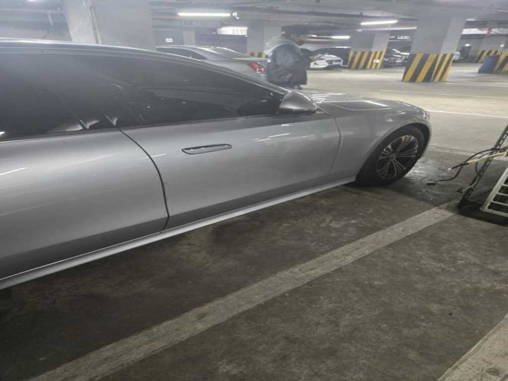 Mercedes Benz E class - Vista 9