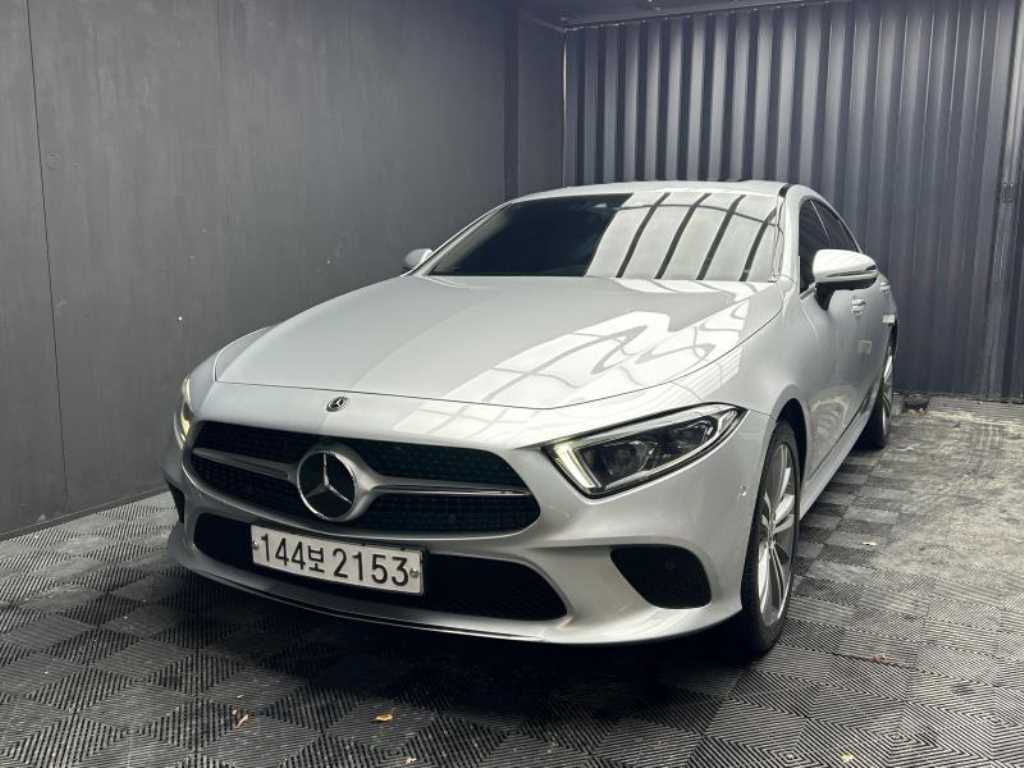 Mercedes Benz CLS Class - Vista 4