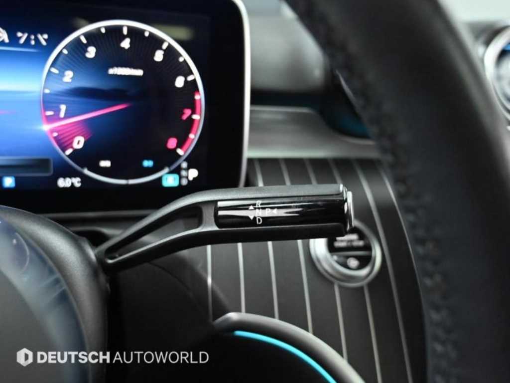 Mercedes Benz C Class - Vista 9