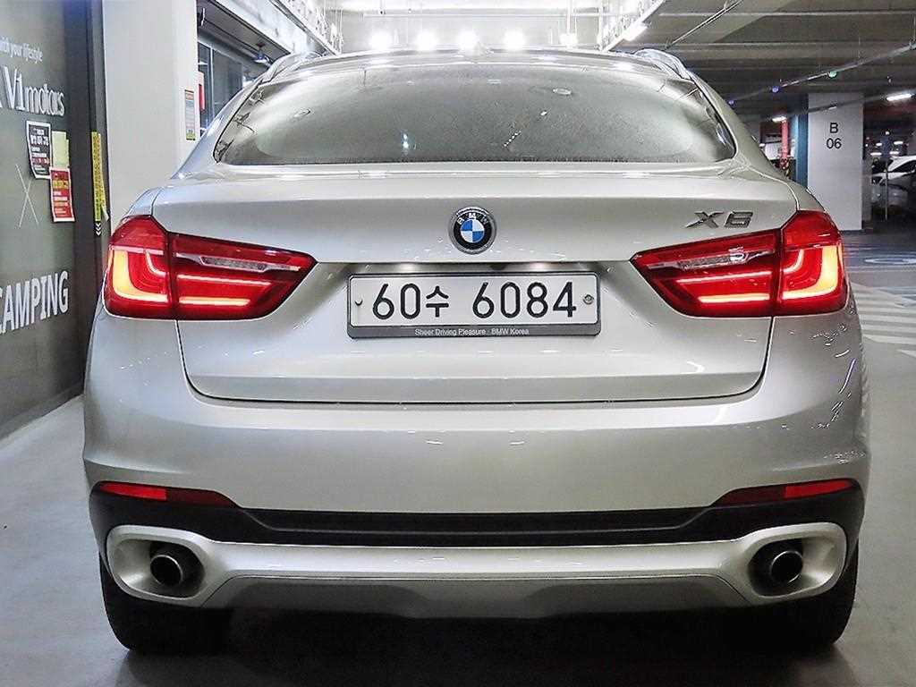 BMW X6 - Vista 5