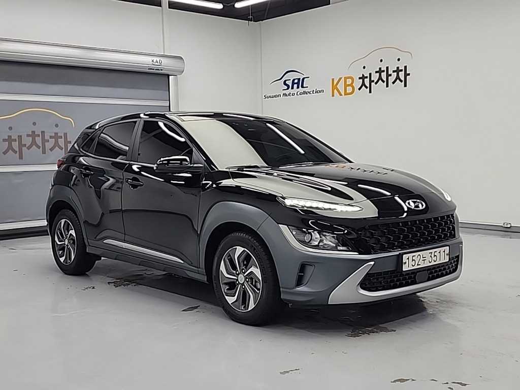 HYUNDAI Kona - Vista 4