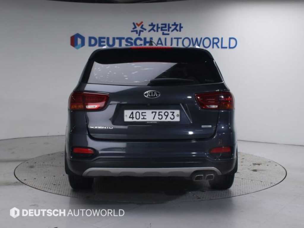 KIA Sorento - Vista 4