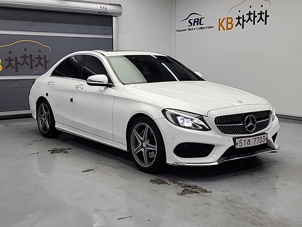 Mercedes Benz C Class - Vista 4