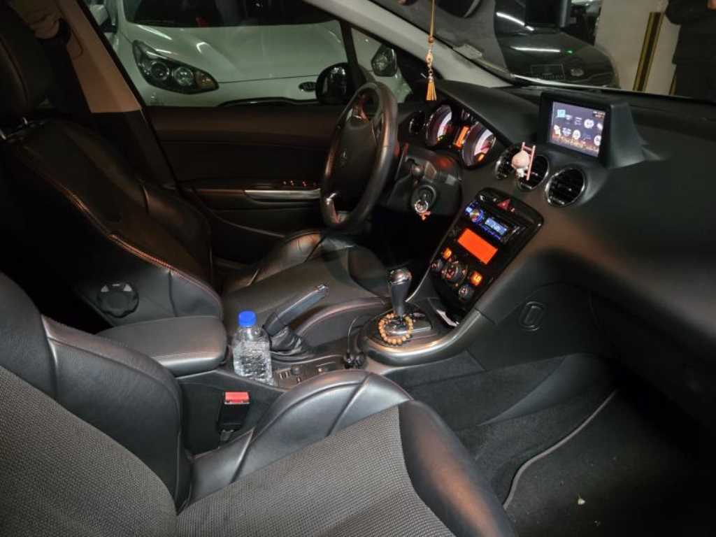 Peugeot 308 - Vista 4