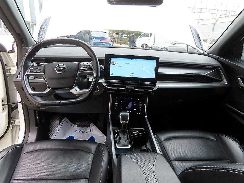 Ssangyong Torres - Vista 6