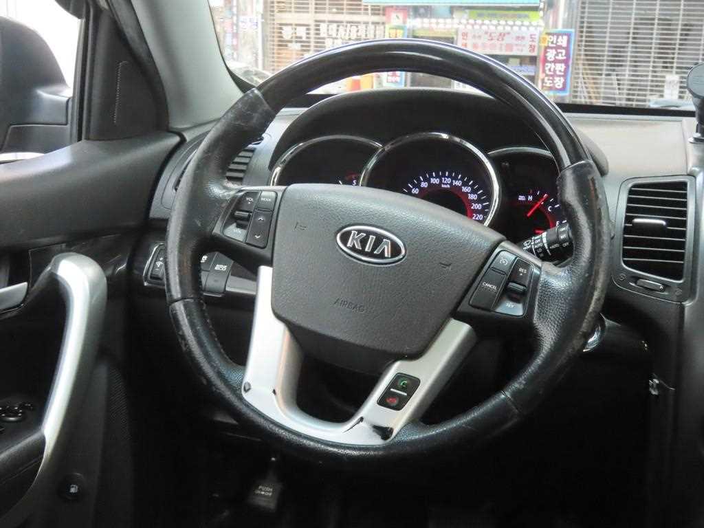 KIA Sorento 2011 Gris - Importación desde Corea - HF Imports Iquique - Foto 18