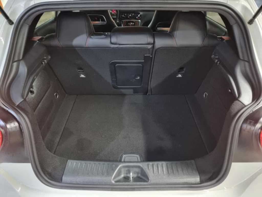 Mercedes Benz A Class - Vista 6