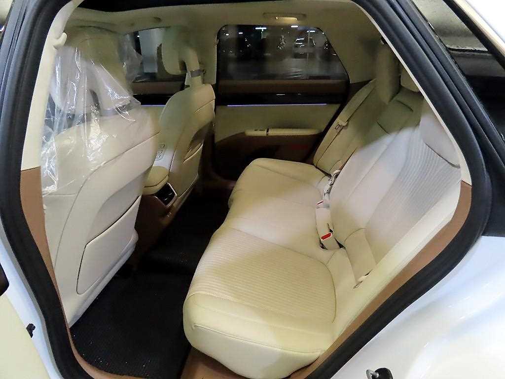 HYUNDAI Grandeur - Vista 8