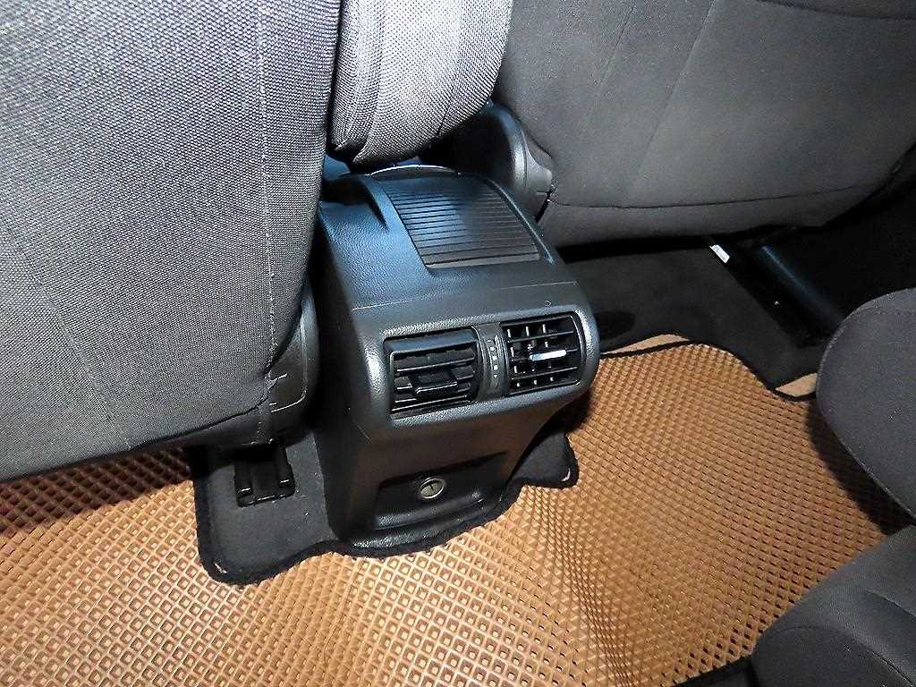 Chevrolet Orlando 2016 Gris - Importación desde Corea - HF Imports Iquique - Foto 17